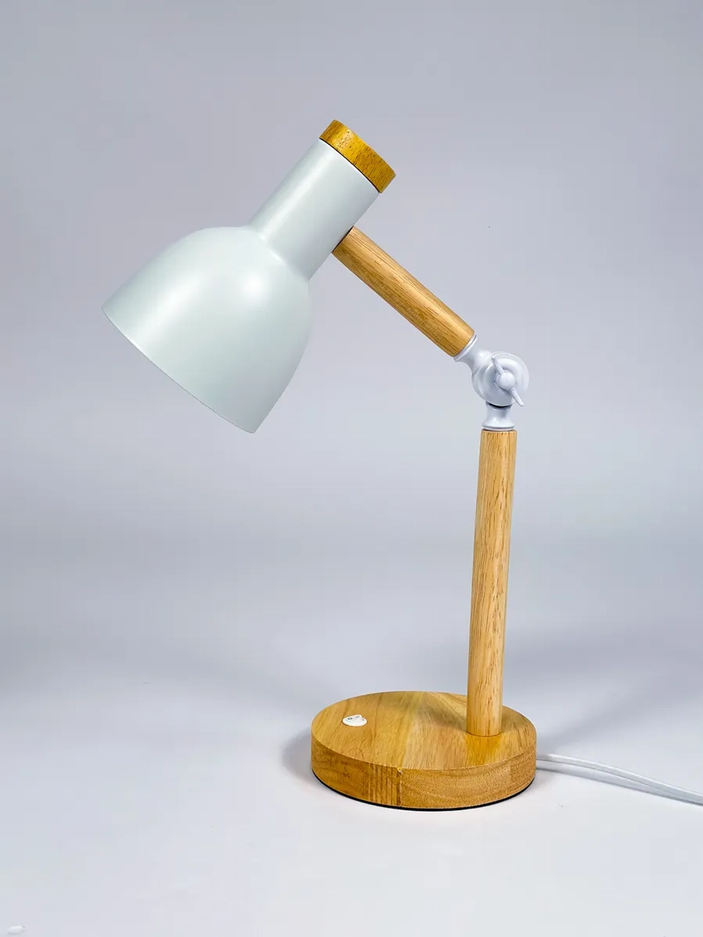 Лампа настольная для школьников