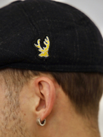 Кепка клетка черная Город Горький олень желтый