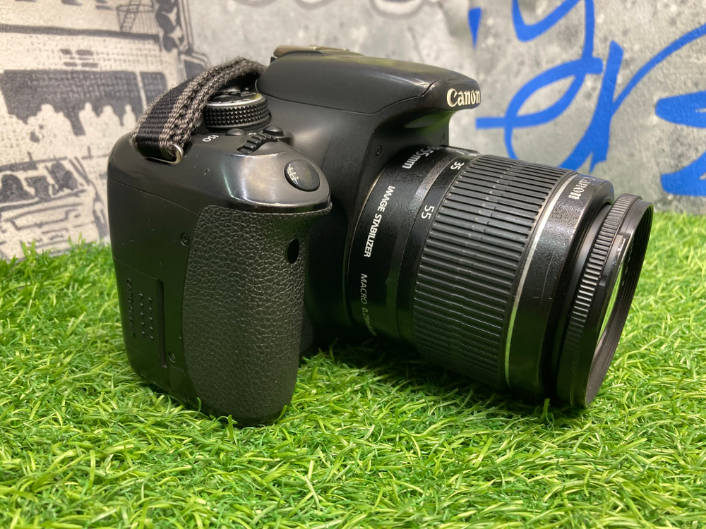 Canon 600D kit 18-55mm 3.5-5.6 IS ll 47.000 кадров