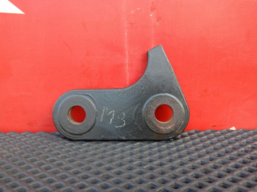 Серьга передней рессоры