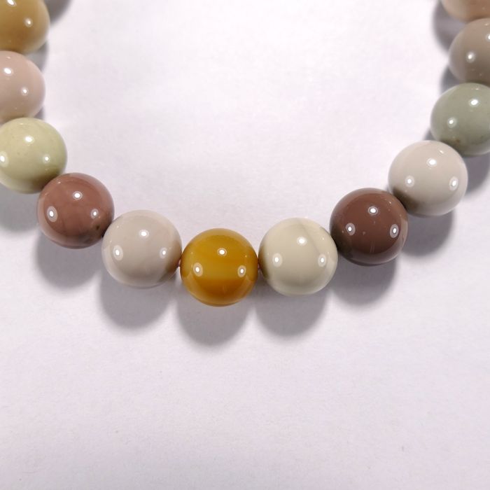 Бусина из агата Алашанского, пастельных оттенков, шар гладкий 10 мм