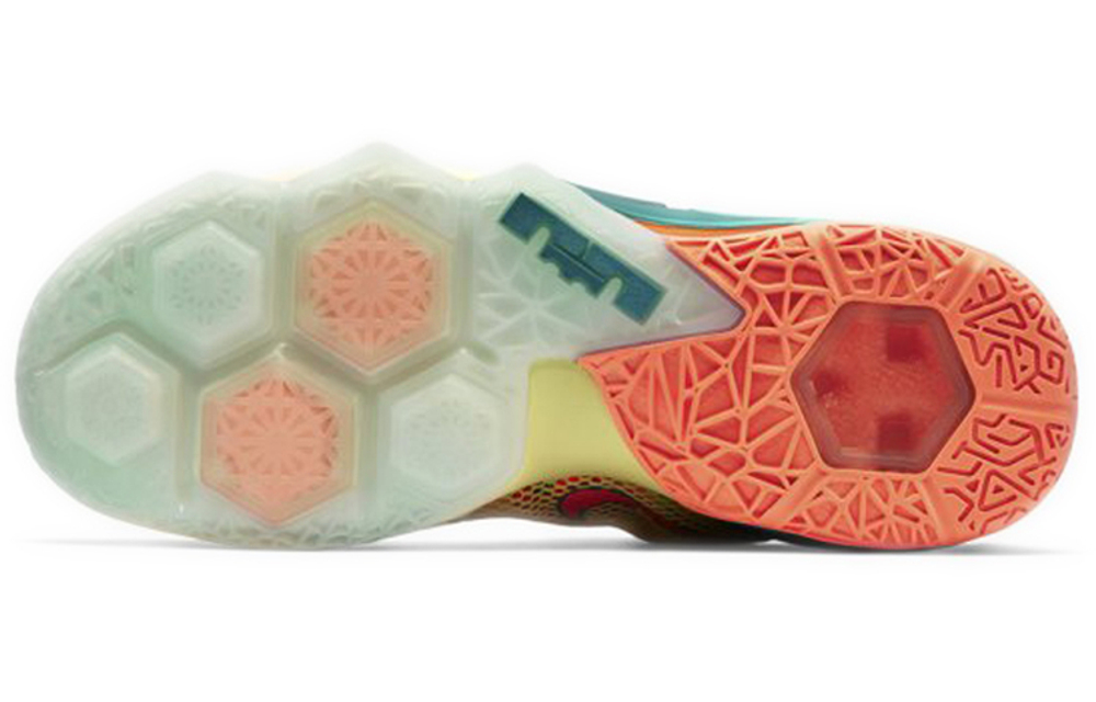 Кроссовки Nike Lebron 12 Low Lebronold Palmer Ep