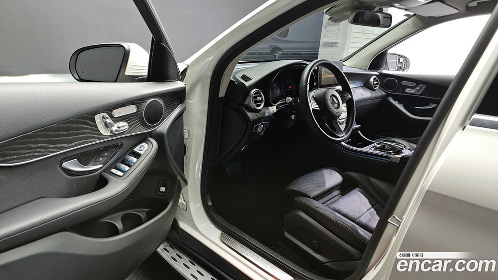 Mercedes-Benz GLC-Class X253 GLC300 4MATIC (11.2019)