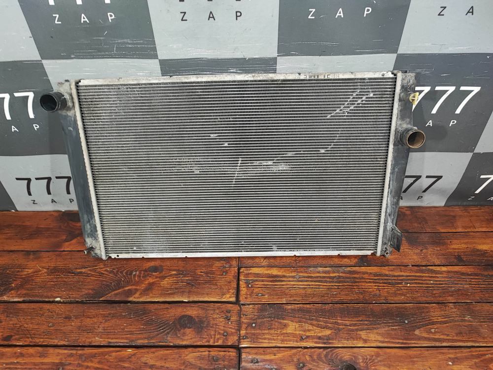 Радиатор двигателя Toyota RAV4 III (XA30) 05-16 Б/У Оригинал 4221335140