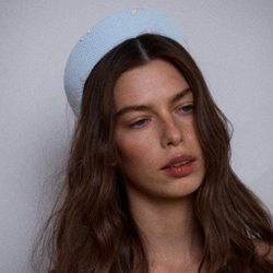 Кокошник голубой с гипюром