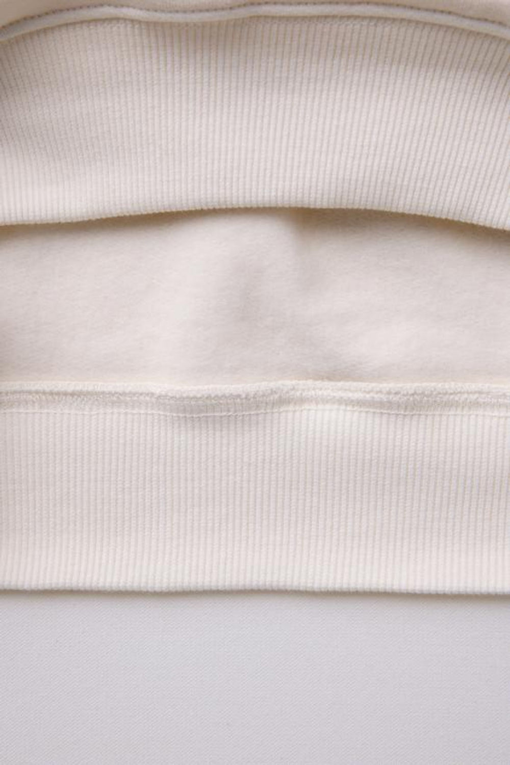 ZARA ХУДИ С ПРИНТОМ «ГРАФФИТИ», ЭКРЮ