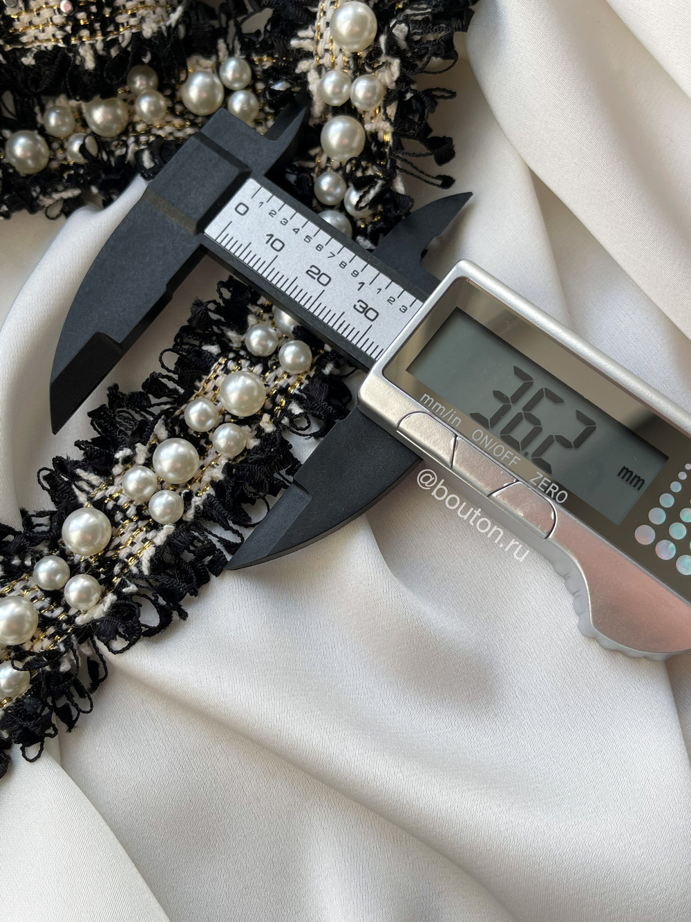 Тесьма черная с крупным жемчугом 2 ряда