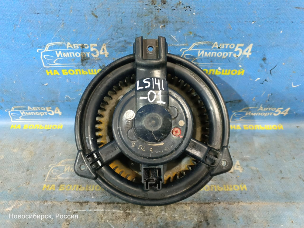 Моторчик печки TOYOTA CROWN 1994