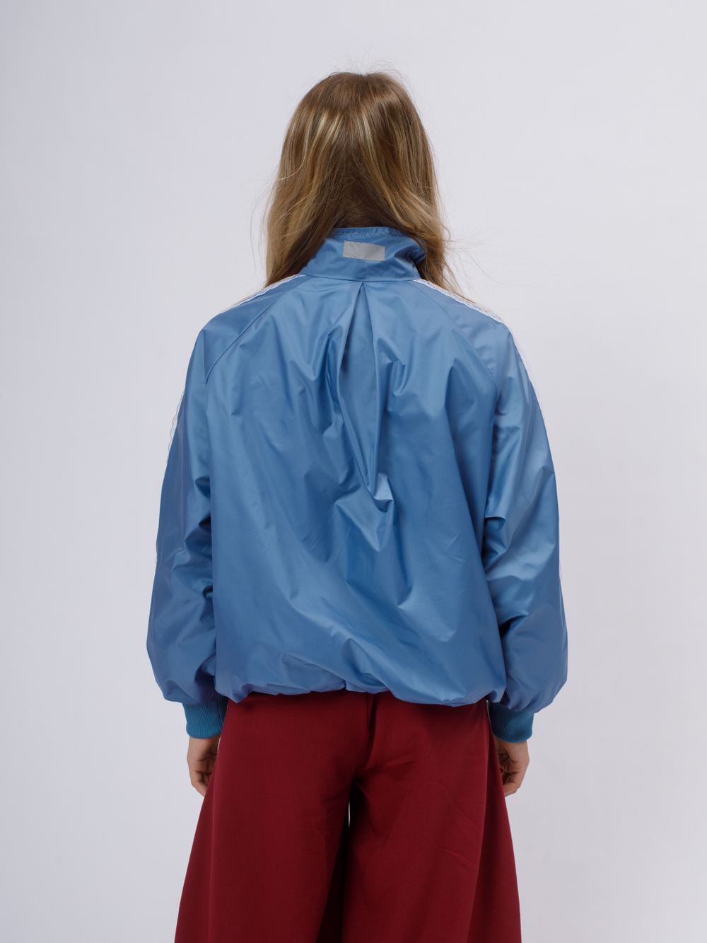 Куртка ветровка голубая