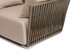 "Форли" кресло плетеное из роупа, каркас алюминий светло-серый (RAL7035) муар, роуп серо-коричневый 23мм, ткань Mossle бежевая