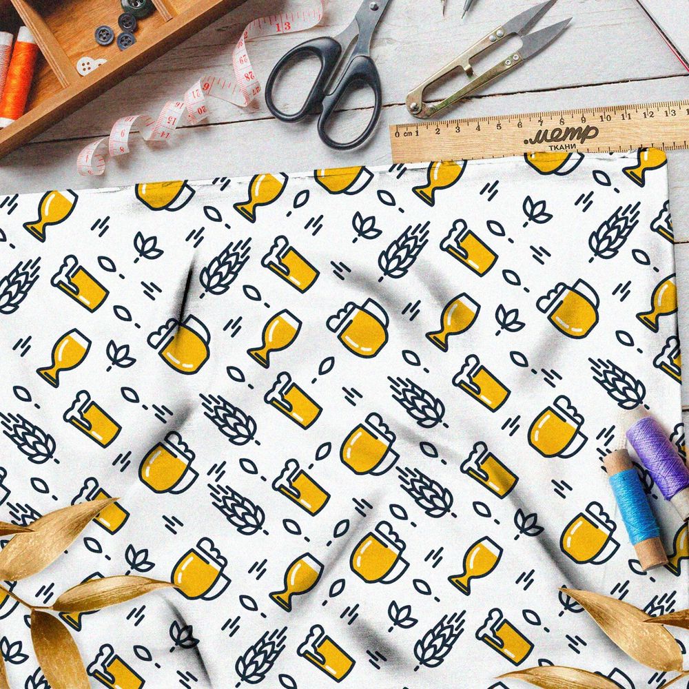 Ткань дюспо злаки и пивные бокалы на белом фоне