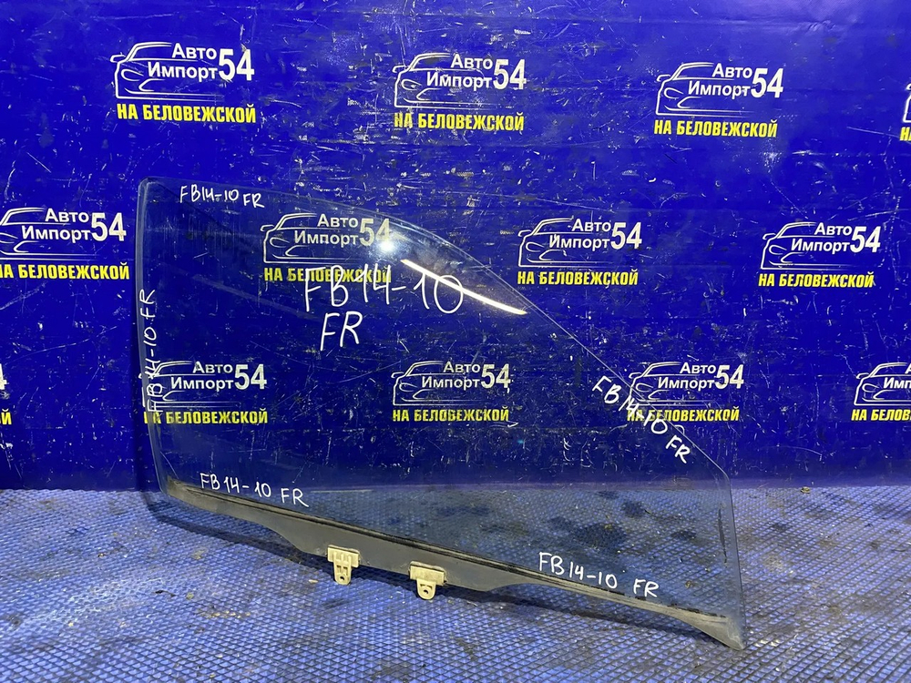 Стекло двери передней правой NISSAN SUNNY 1994