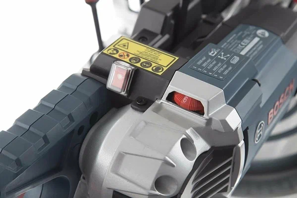 Торцовочная пила Bosch GCM 8 SDE