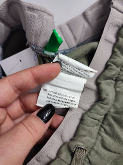 Брюки Benetton  трикотажные на 8-9 лет