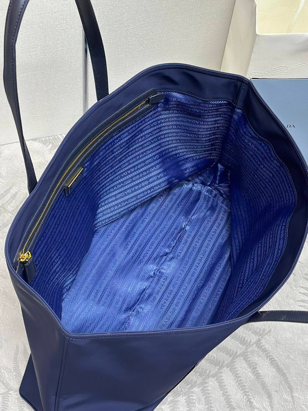 Prada Re-Edition 1978 Large Tote Bag