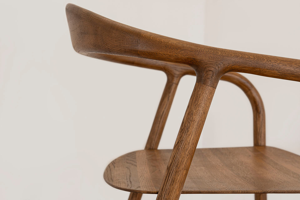 Стул из массива дуба дизайнерский Armonia (10 цветов)