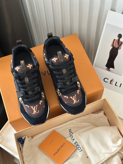 Louis Vuitton Run Away Trainer
