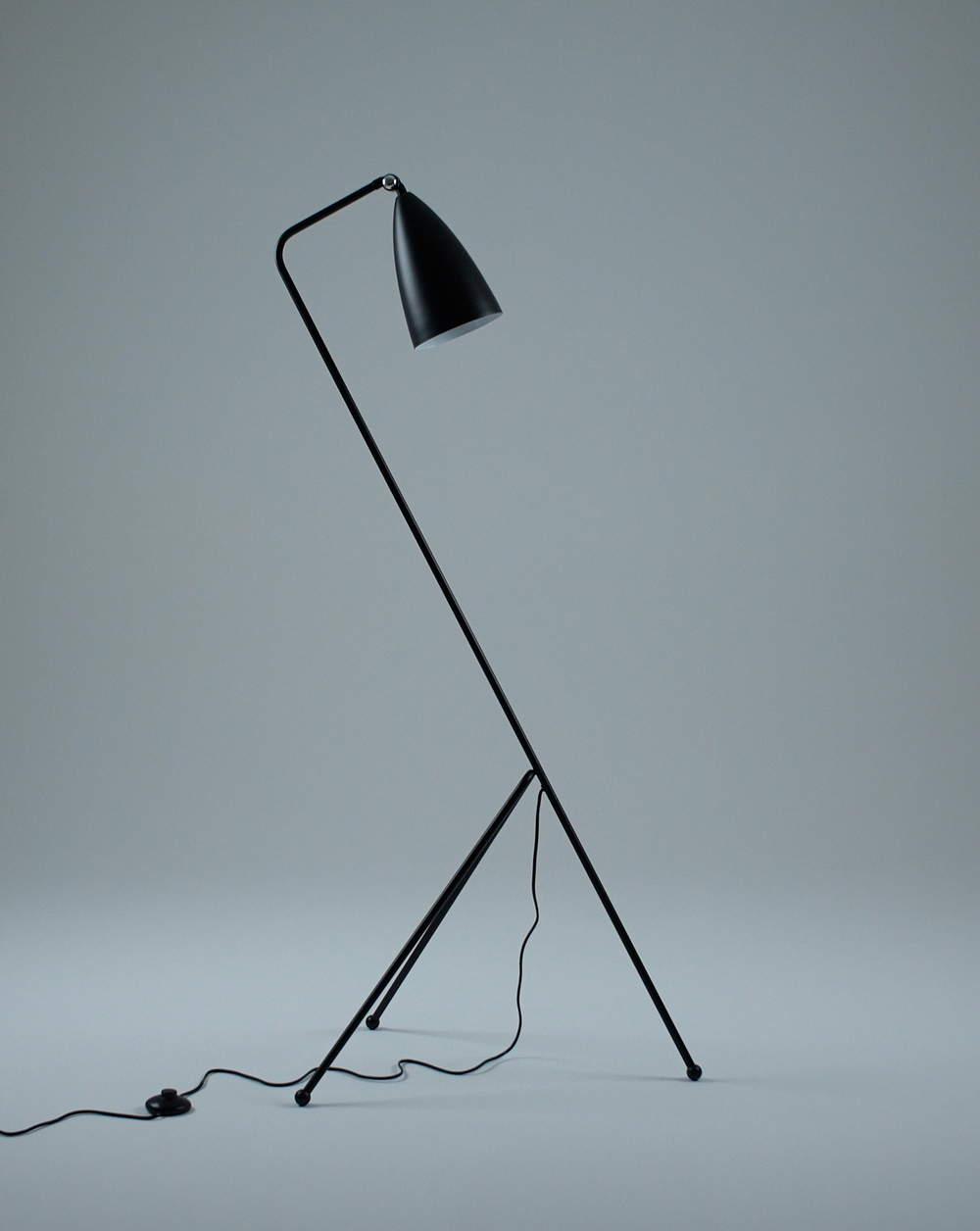 Торшер Moderli V10999-F Show