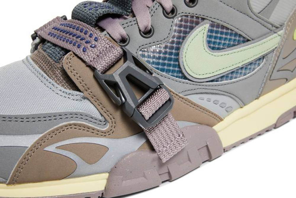 Кроссовки Nike Air Trainer 1 Sp "Light Smoke Grey And Honeydew"