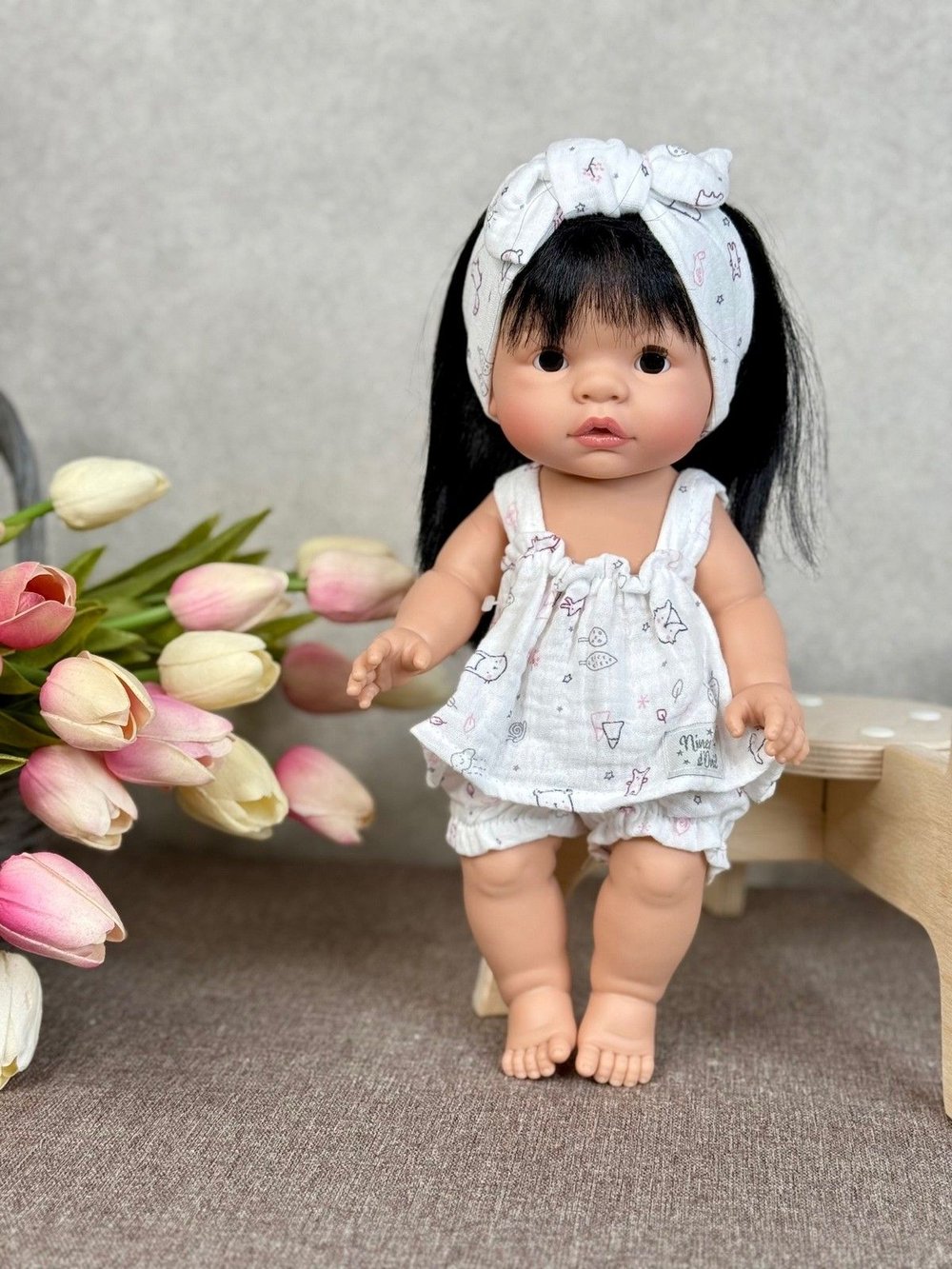 Кукла Nines виниловая 37см JOY в пакете (3020K)