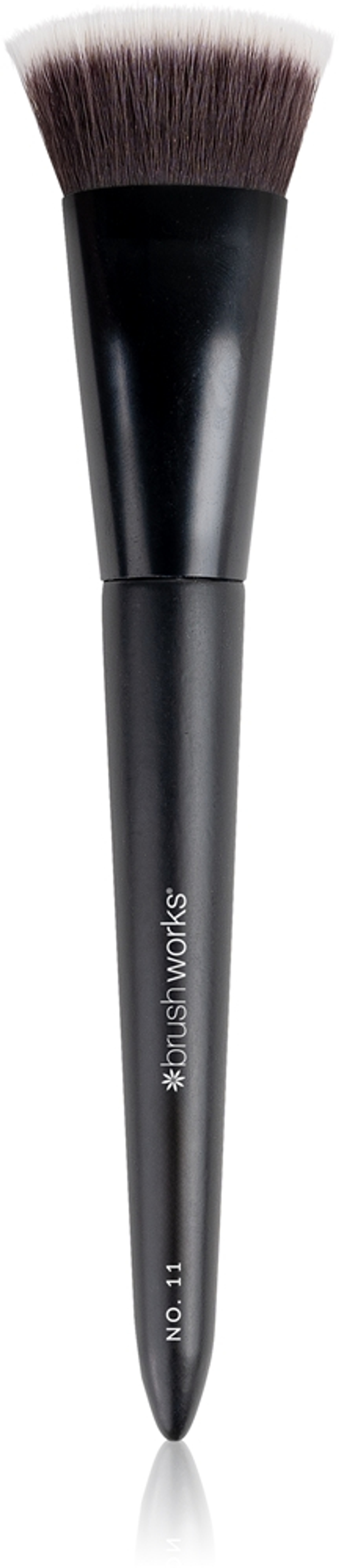 Brushworks Flat Top Contour Brush - Кисть для контурирования тип NO. 11, 1 szt.