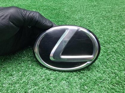 Эмблема крышки багажника Lexus NX 1 (2017-2021)