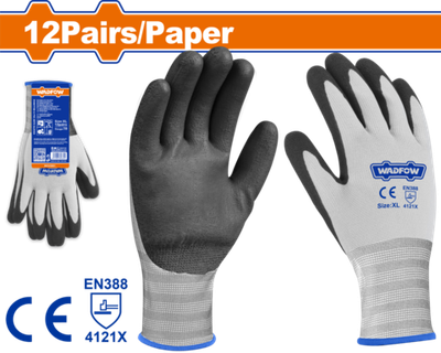 Нитриловая перчатка