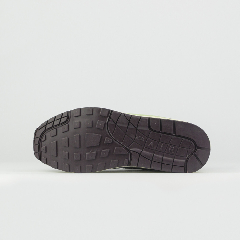 кроссовки Nike Air Max 1 x Concepts Mellow Wmns