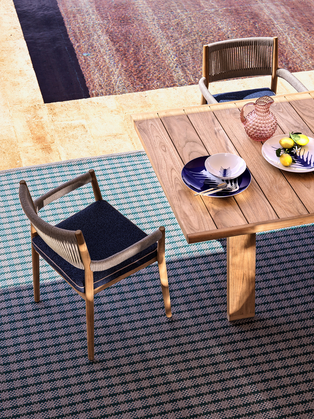 Стол Cassina DINE OUT