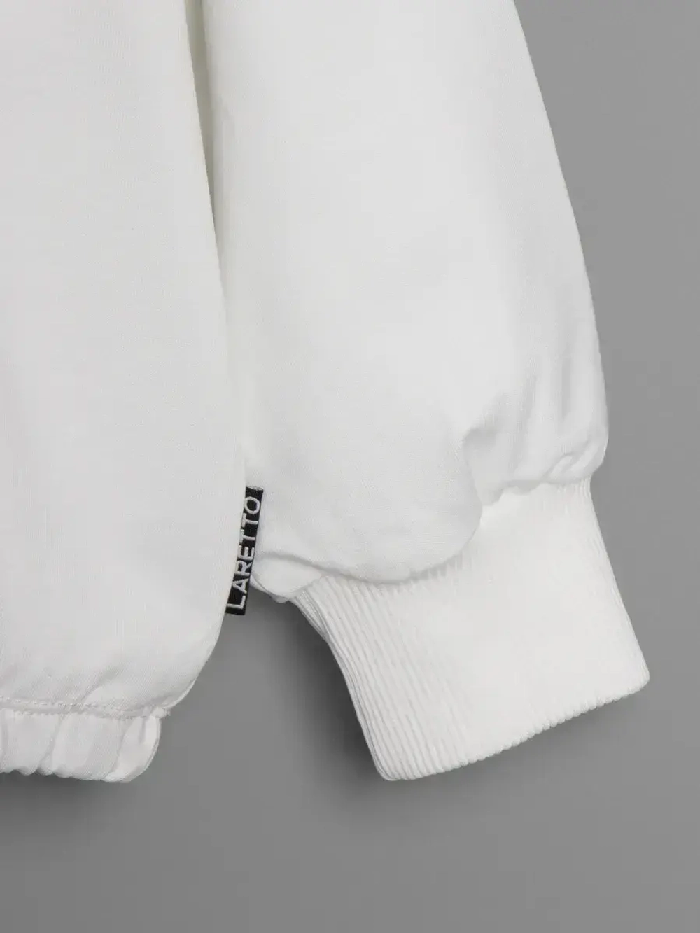 Свитшот для девочки осенний с завязками