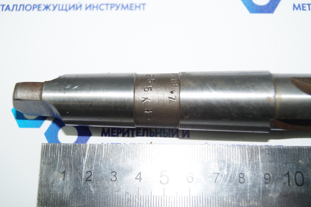 Зенкер цельный к/х 19.7х45х255мм КМ3 Р18