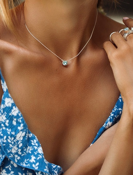 Колье «Капля» с голубым топазом