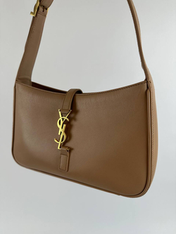 Сумка Saint Laurent Le 5 à 7