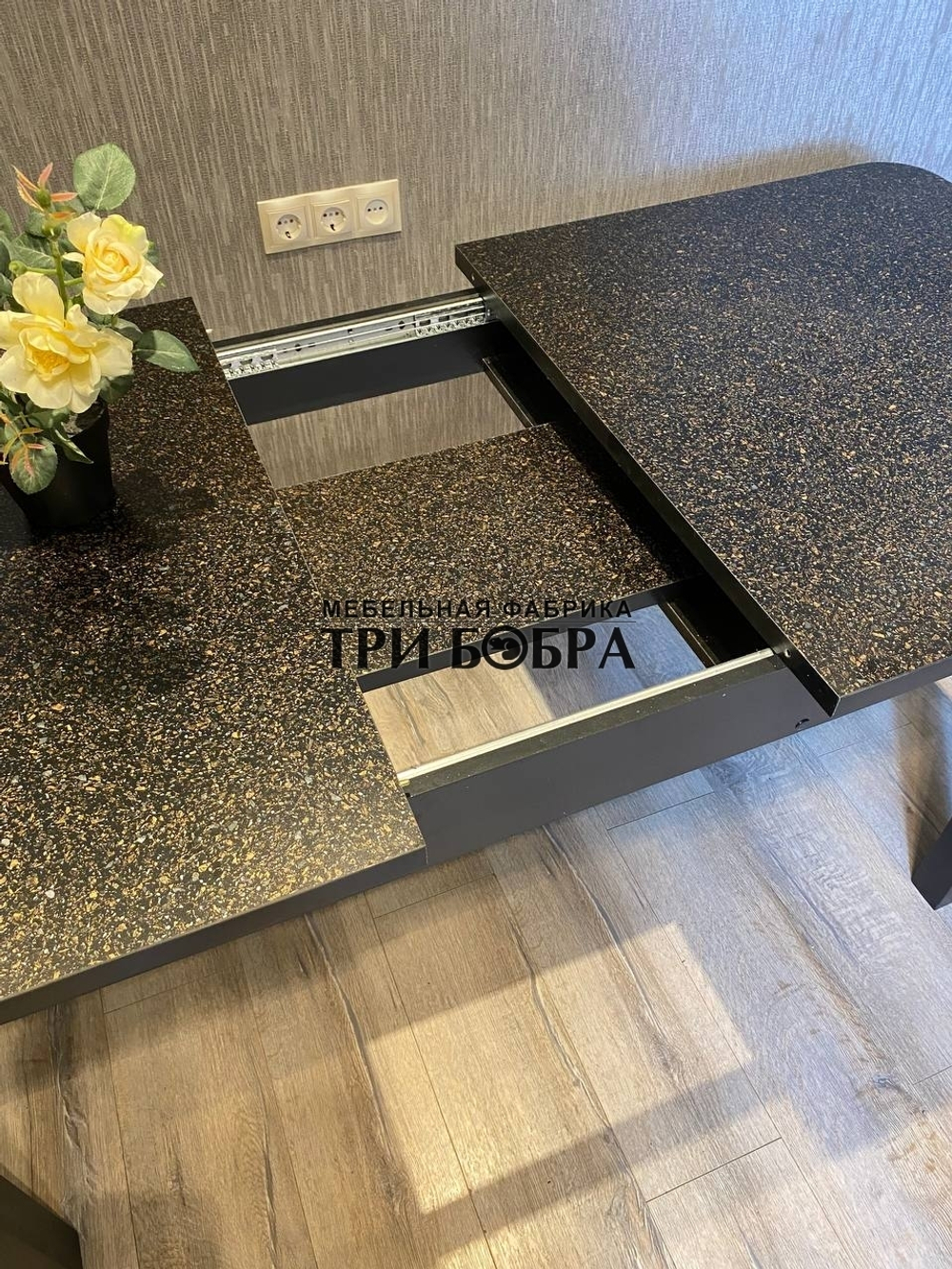 Большой кухонный стол "Макси", чёрная бронза