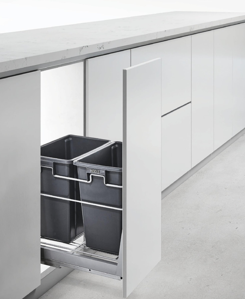 Мусорное ведро с плавным механизмом закрывания WASTEBIN