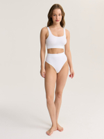 Бесшовные трусы стринги со средней посадкой