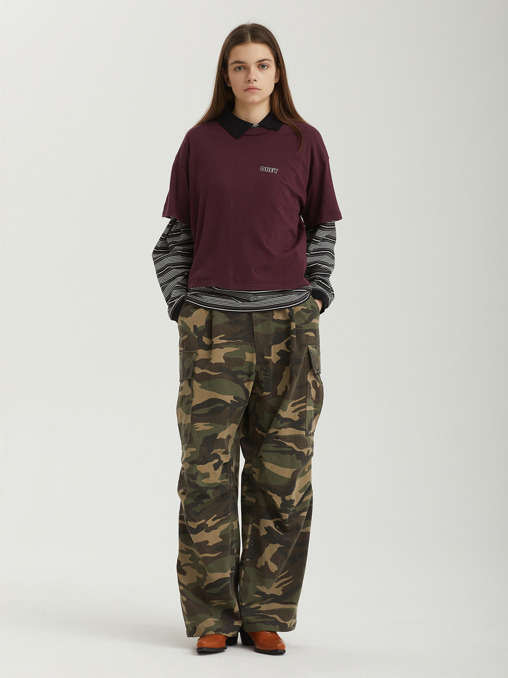 Женская Футболка Obey Studios Inc 1989