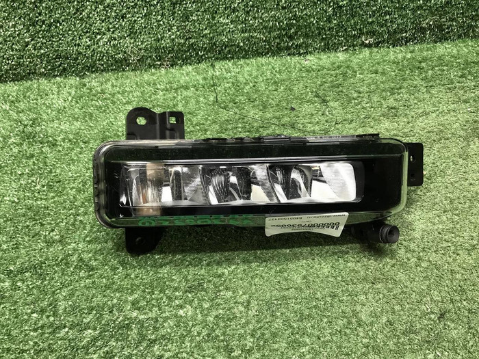 ПТФ правая BMW 3er G20 (2018-2022) M-paket