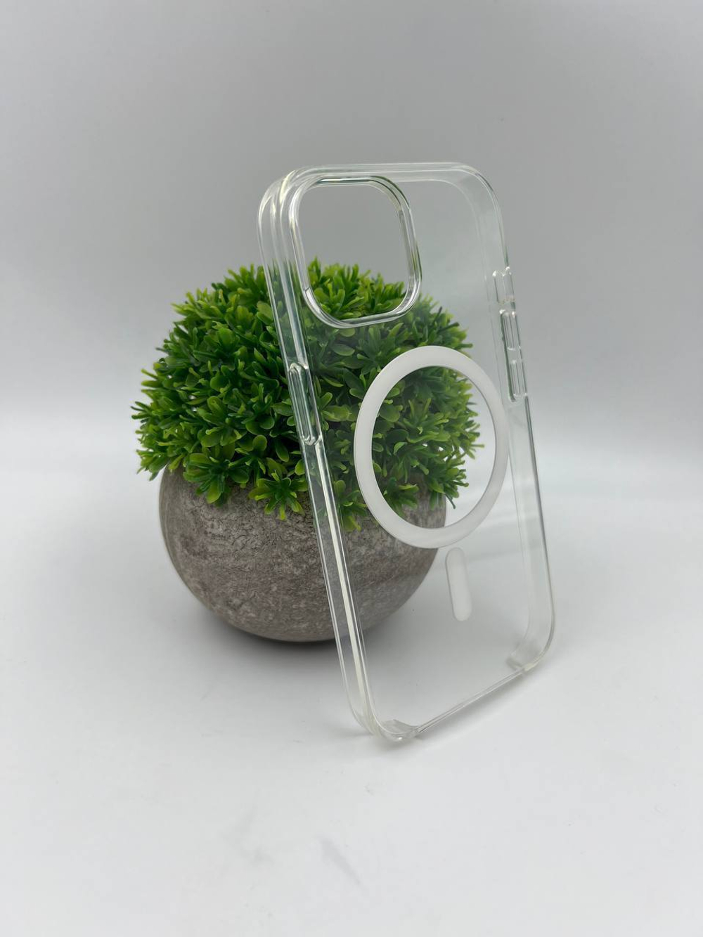 Чехол MagSafe Clear Case без анимации для iPhone 16e