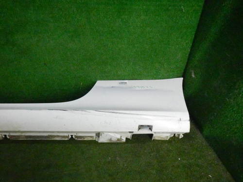 Накладка порога левая Mercedes E C238 (2016-2021)