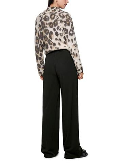 Marc Cain Брюки из костюмной вискозы с защипами