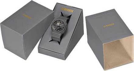 Часы Casio GMA-P2126W-8A