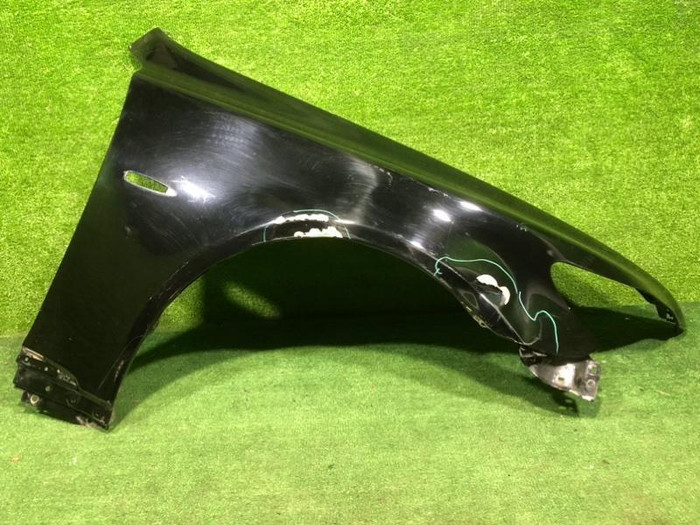 Крыло переднее правое Lexus LS 4 (2006-2009)