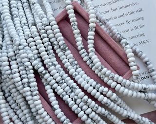 Нить бусин из говлита 8мм, рондель