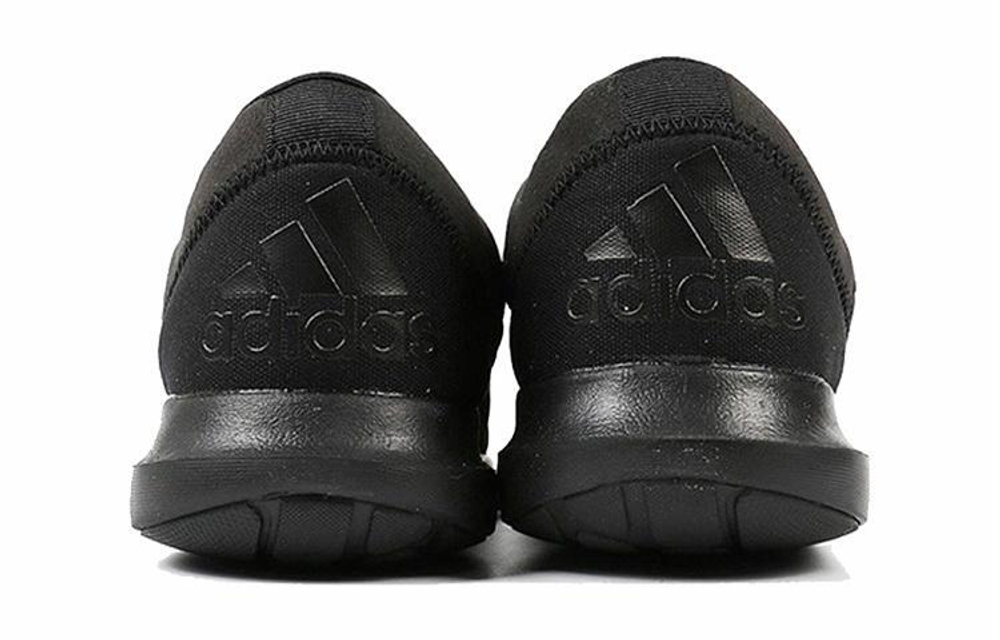 Кроссовки Adidas Coreracer