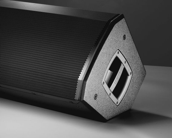 FBT VENTIS 112A - активная АС,900Вт, динамик 12 дюймов