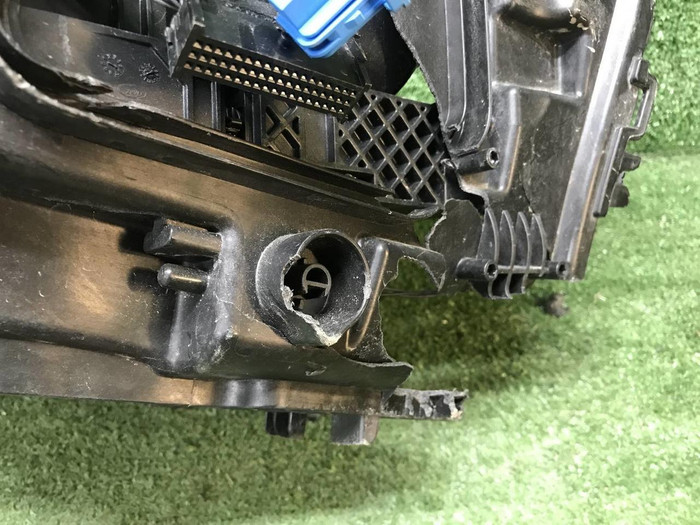 Битая Фара левая Mercedes GLC X254 (2022-н.в.) LED