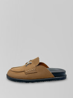 Мюли DL20-7 замшевые однотонные с металлической нашивкой