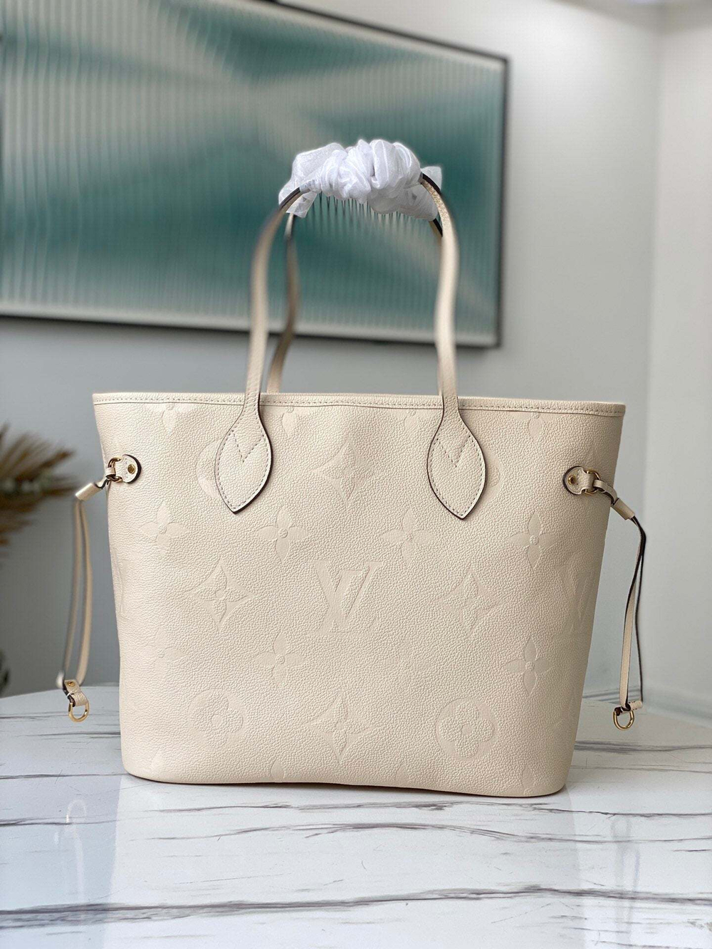 Louis Vuitton Neverfull MM
