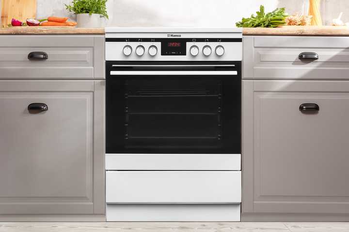 Электрическая плита Hansa FCCW68225